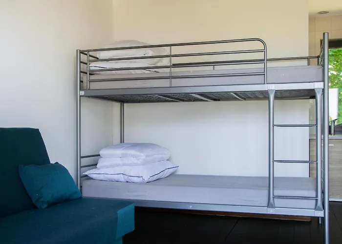 Awesome In نوفي فاربنو